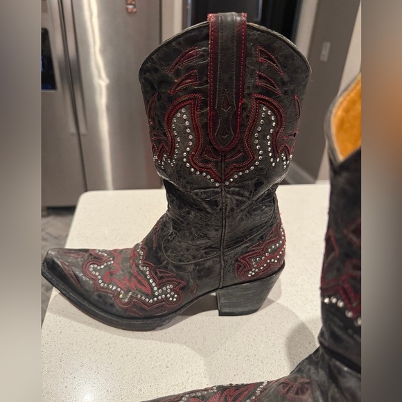 Old Gringo Black and Red Leather Boots - Picture 12 of 13